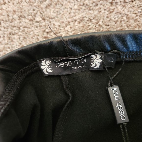 NWT C'est Moi Matt liquid faux leather leggings - Picture 4 of 6